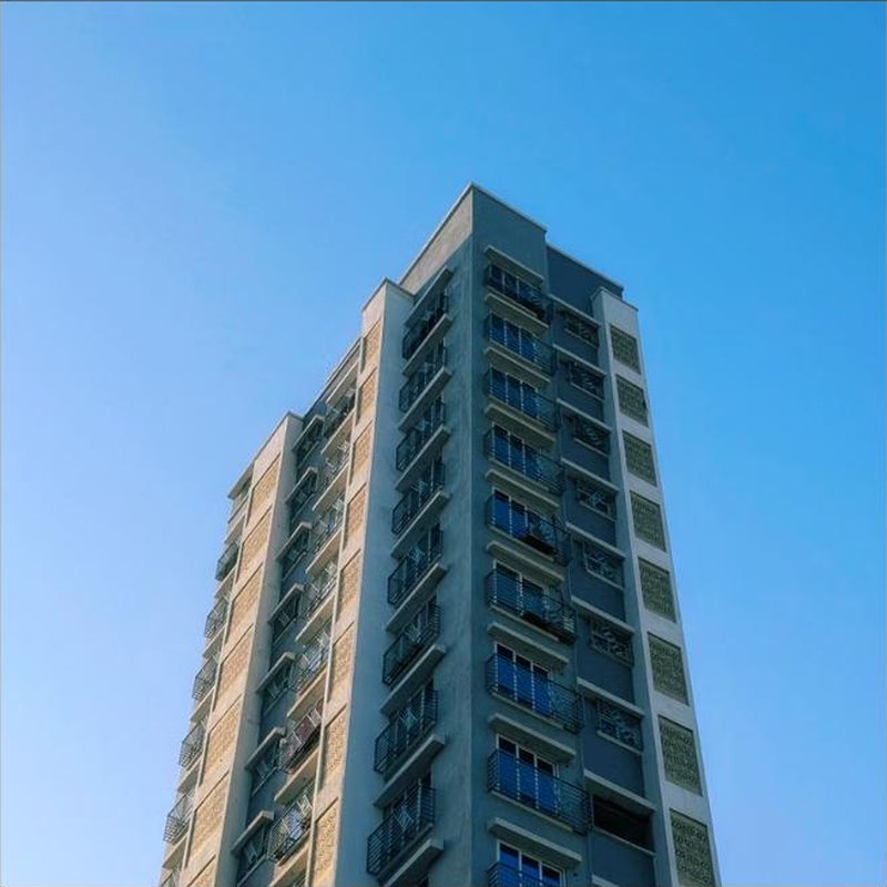 Commercial high-rise building